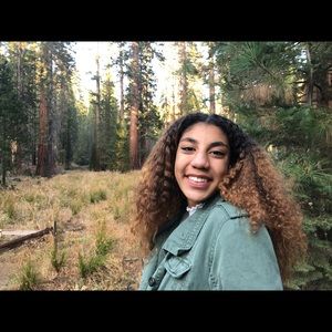 Meet your Posher, Fatima